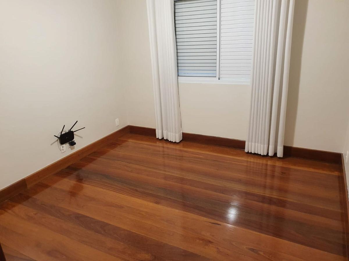 Casa, Parque São José, 3 Quartos, 30 Vagas, 1 Suíte