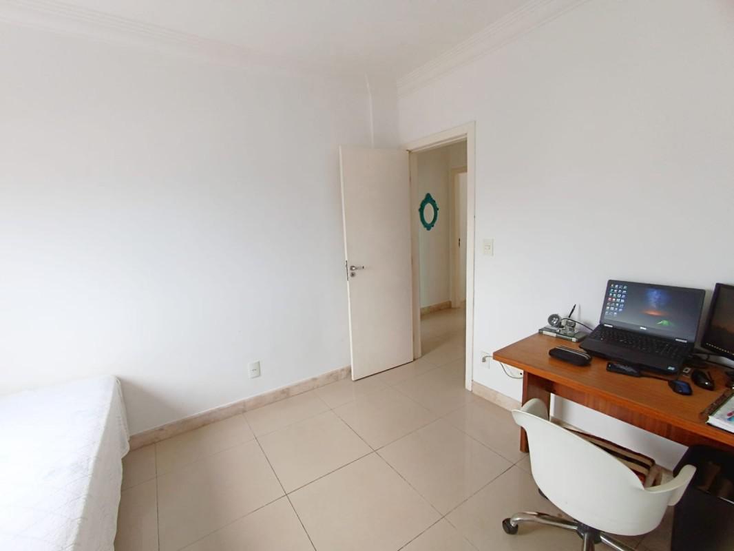 Apartamento, Jaraguá, 4 Quartos, 3 Vagas, 2 Suítes
