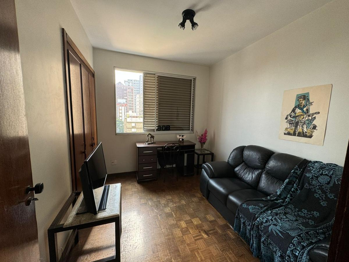 Apartamento, Funcionários, 4 Quartos, 2 Vagas, 1 Suíte