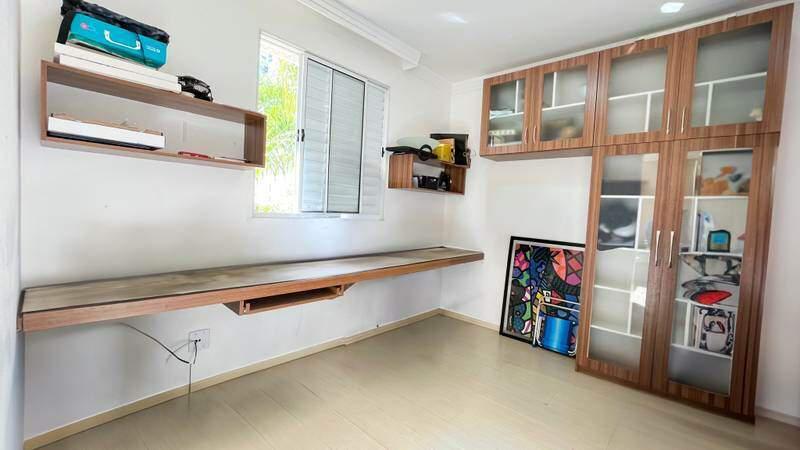 Casa, Buritis, 4 Quartos, 2 Vagas, 1 Suíte