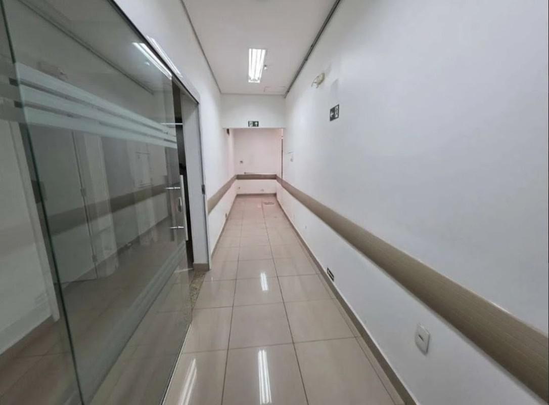 Prédio, Barro Preto, 1 Quarto, 0 Vaga, 1 Suíte