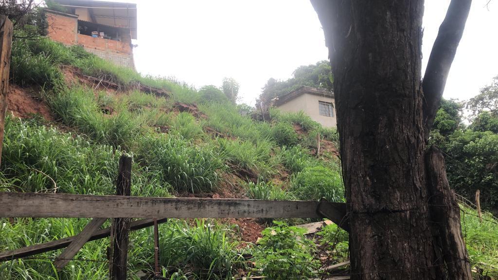 Lote, Vila Santo Antônio de Pádua, 0 Quarto, 0 Vaga