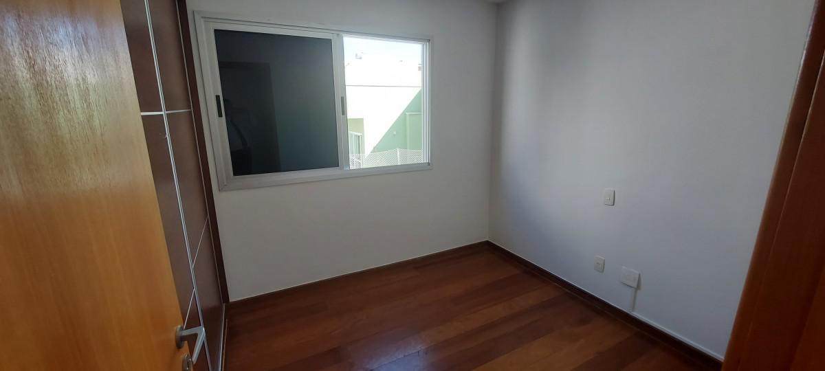 Apartamento, Cruzeiro, 2 Quartos, 2 Vagas, 1 Suíte
