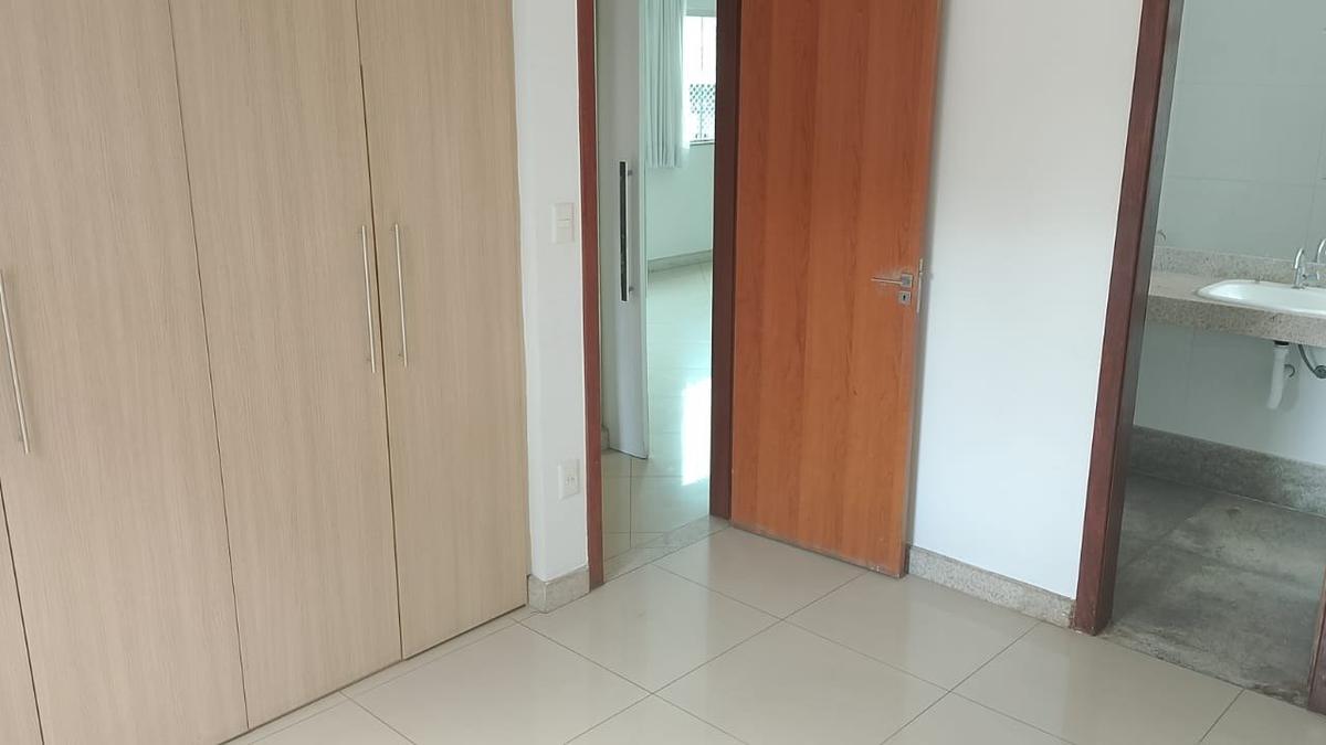 Cobertura, São Luiz (pampulha), 2 Quartos, 2 Vagas, 1 Suíte