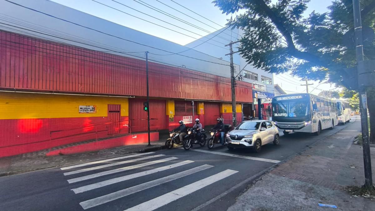 Galpão, Jatobá (barreiro), 0 Quarto, 30 Vagas