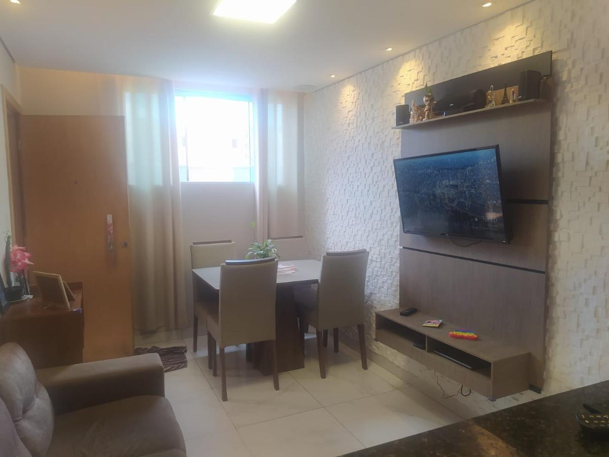 Apartamento, Palmeiras, 2 Quartos, 1 Vaga