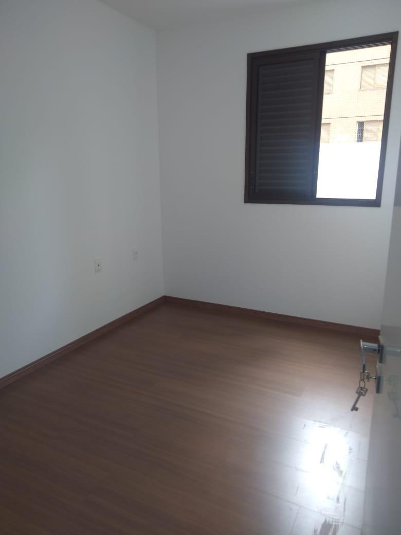Apartamento, Calafate, 4 Quartos, 2 Vagas, 1 Suíte