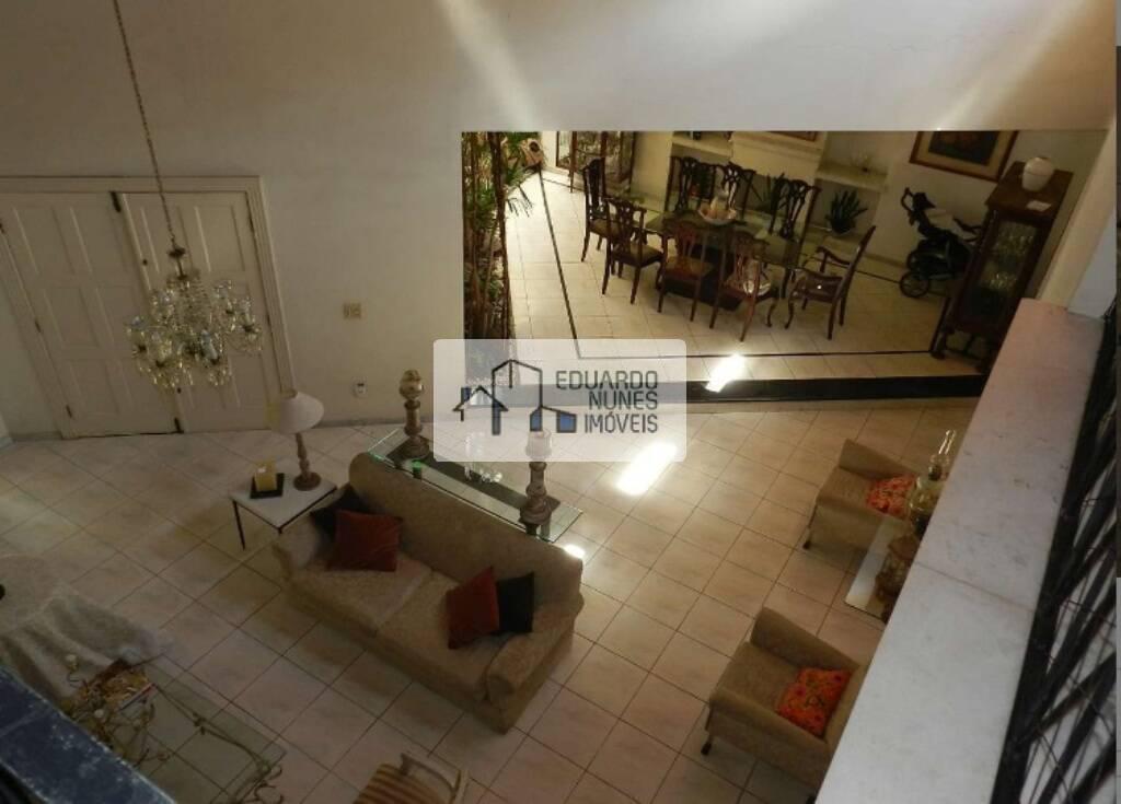 Casa, Santa Lúcia, 6 Quartos, 10 Vagas, 3 Suítes