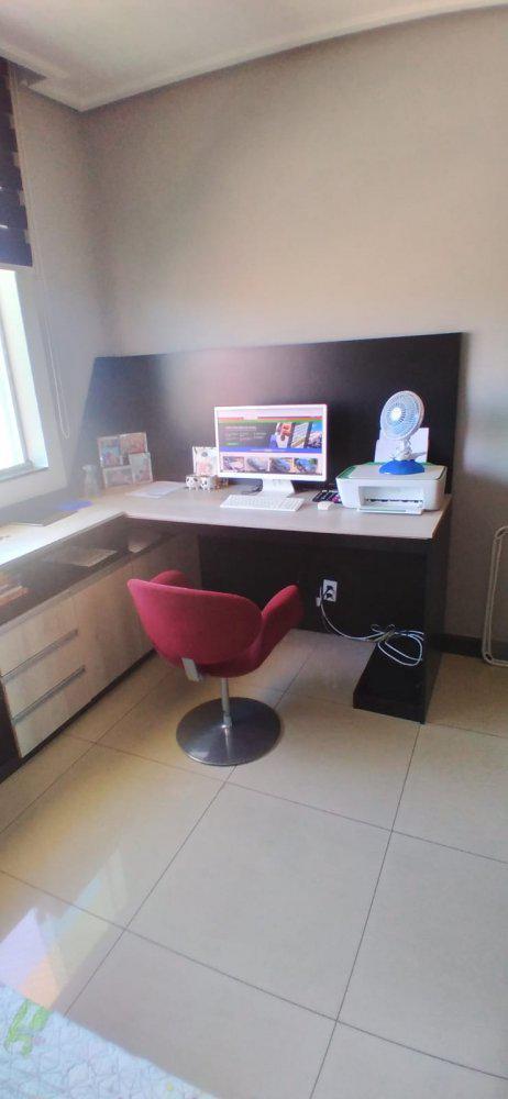 Casa, Jardim Riacho das Pedras, 3 Quartos, 6 Vagas, 1 Suíte