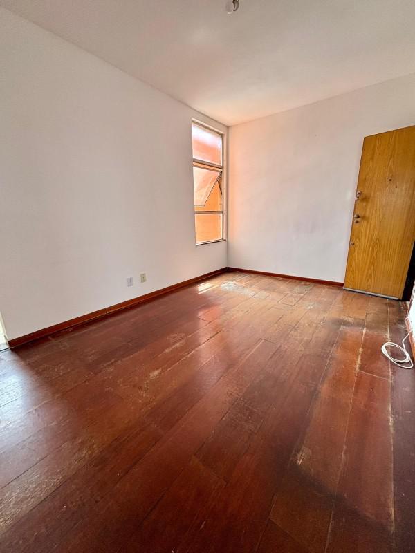 Apartamento, Santa Cruz, 2 Quartos, 0 Vaga