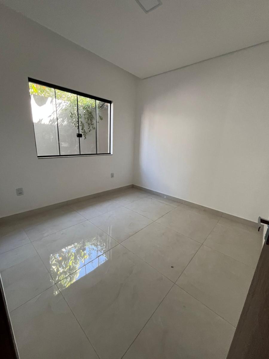 Casa, Centro, 2 Quartos, 2 Vagas, 1 Suíte
