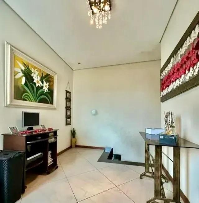 Casa, Céu Azul, 3 Quartos, 2 Vagas, 2 Suítes