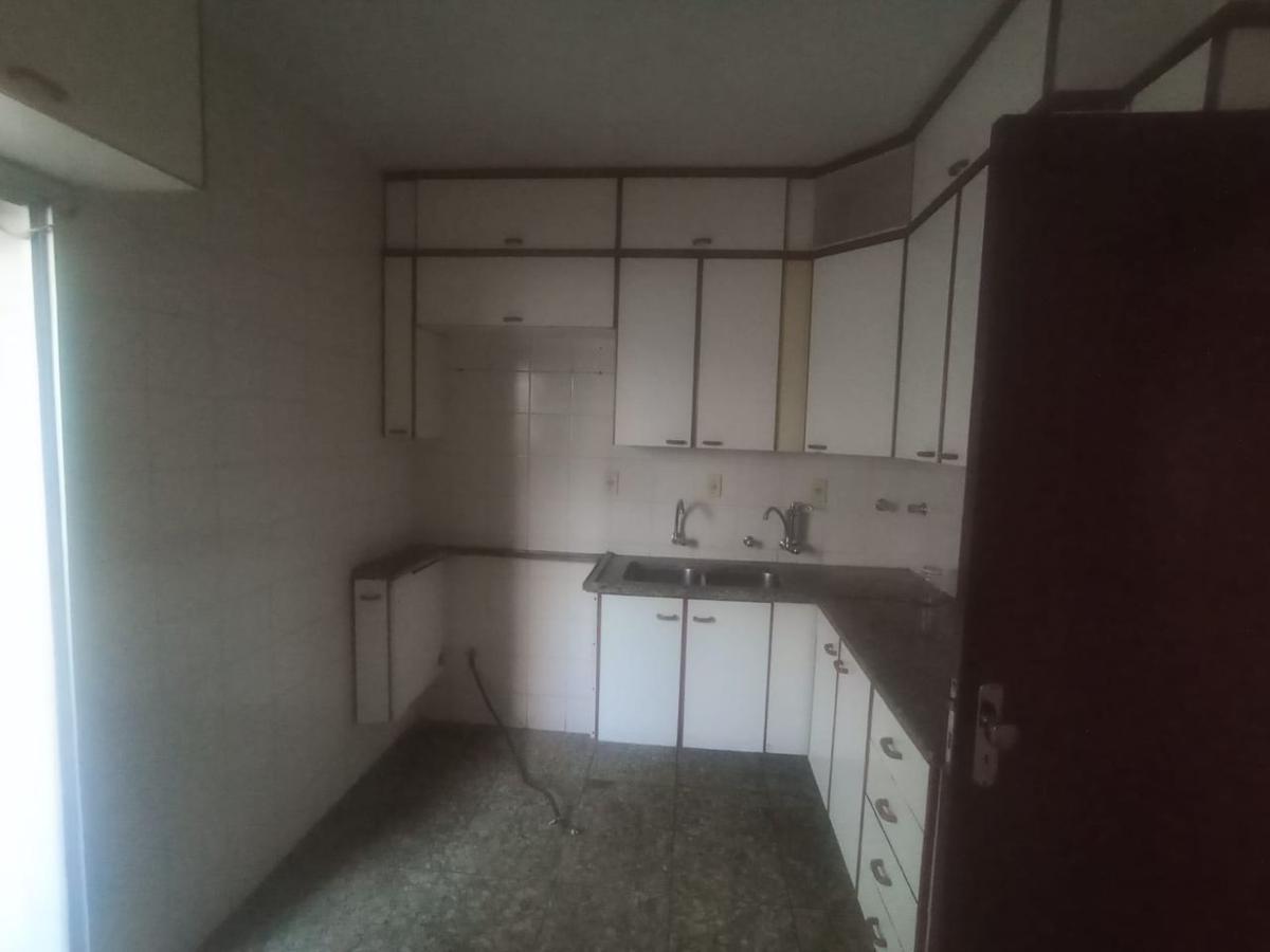 Apartamento, Ipiranga, 4 Quartos, 4 Vagas, 1 Suíte