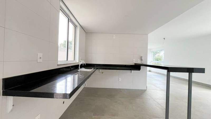 Apartamento, Castelo, 4 Quartos, 3 Vagas, 2 Suítes