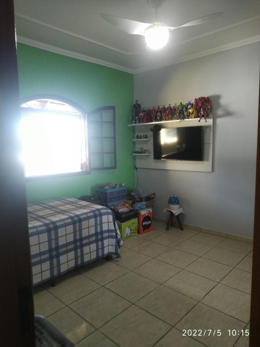 Casa, Vista Alegre, 5 Quartos, 8 Vagas, 1 Suíte