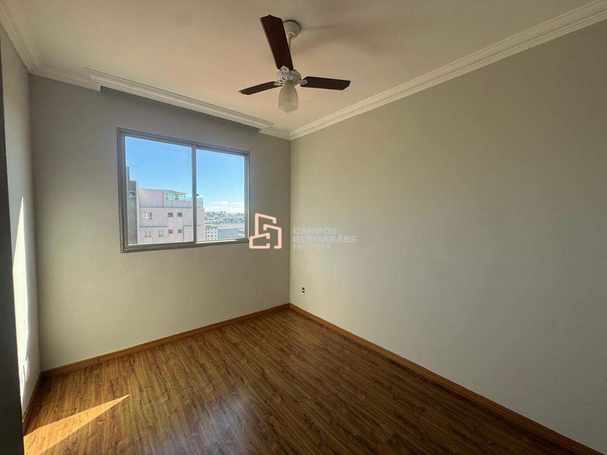 Apartamento, Barreiro, 2 Quartos, 1 Vaga