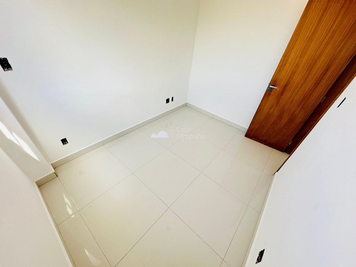 Apartamento, Santa Mônica, 2 Quartos, 1 Vaga