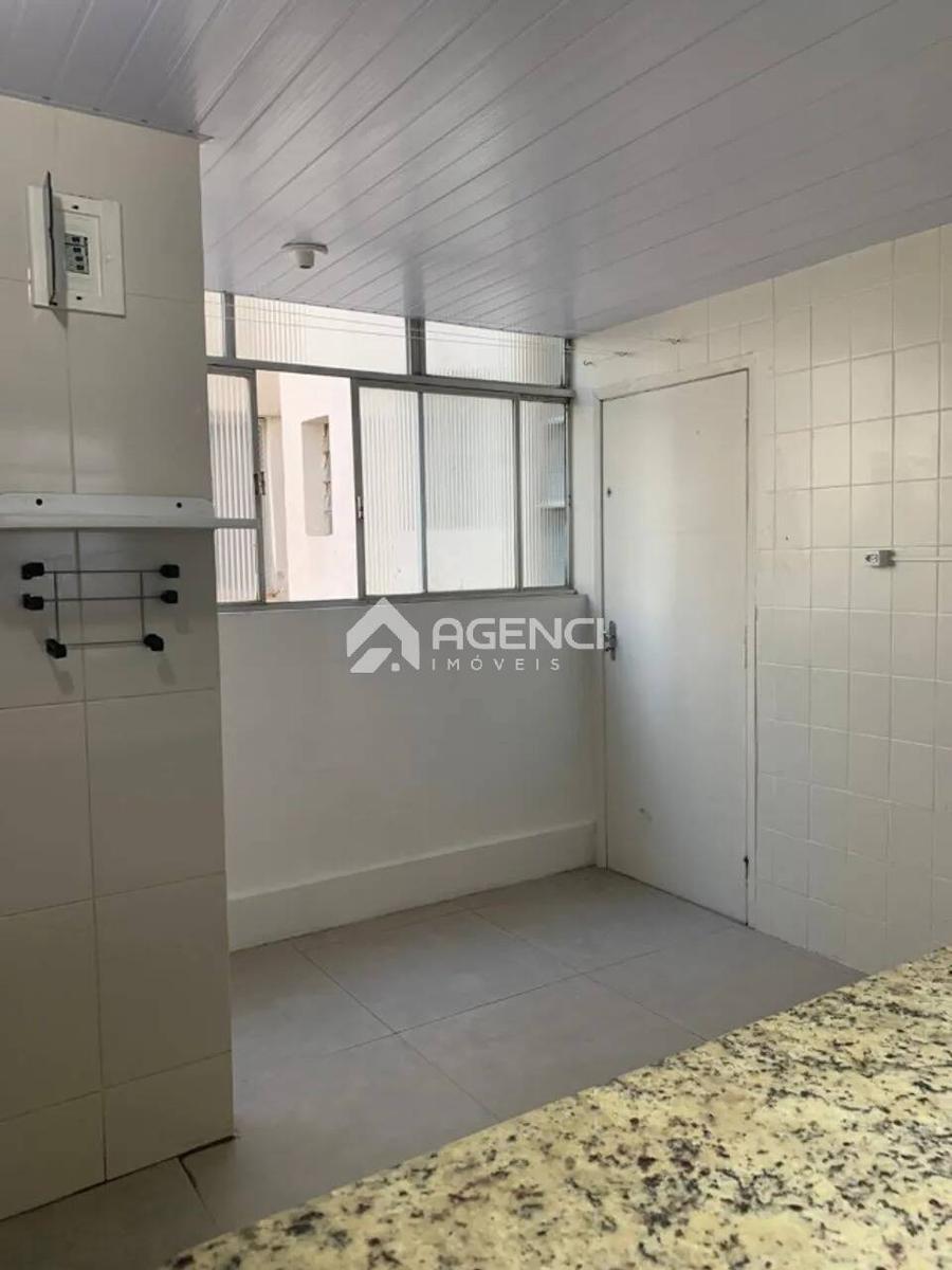 Apartamento, João Pinheiro, 3 Quartos, 0 Vaga, 0 Suíte