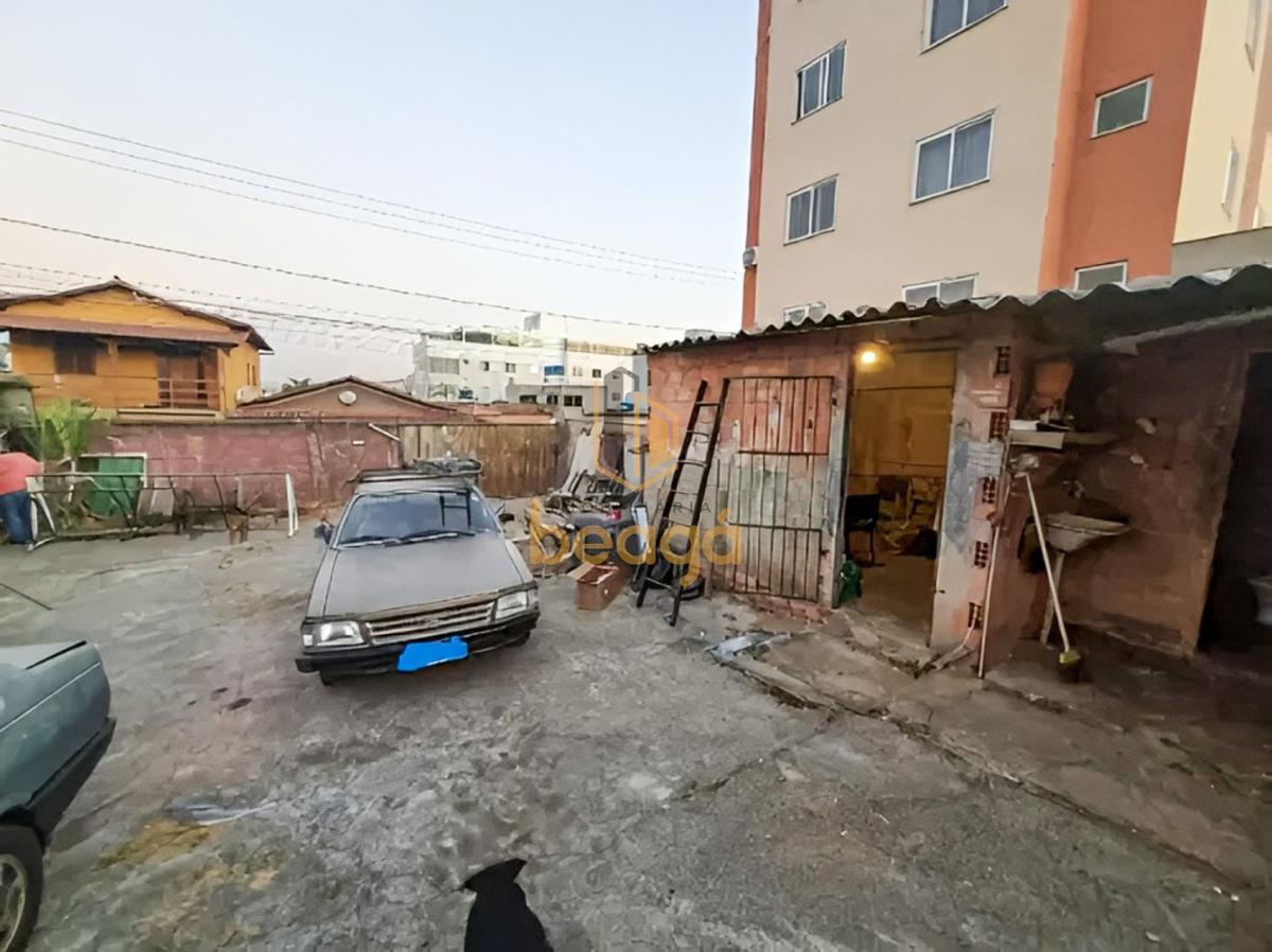 Lote, Coqueiros, 0 Quarto, 0 Vaga