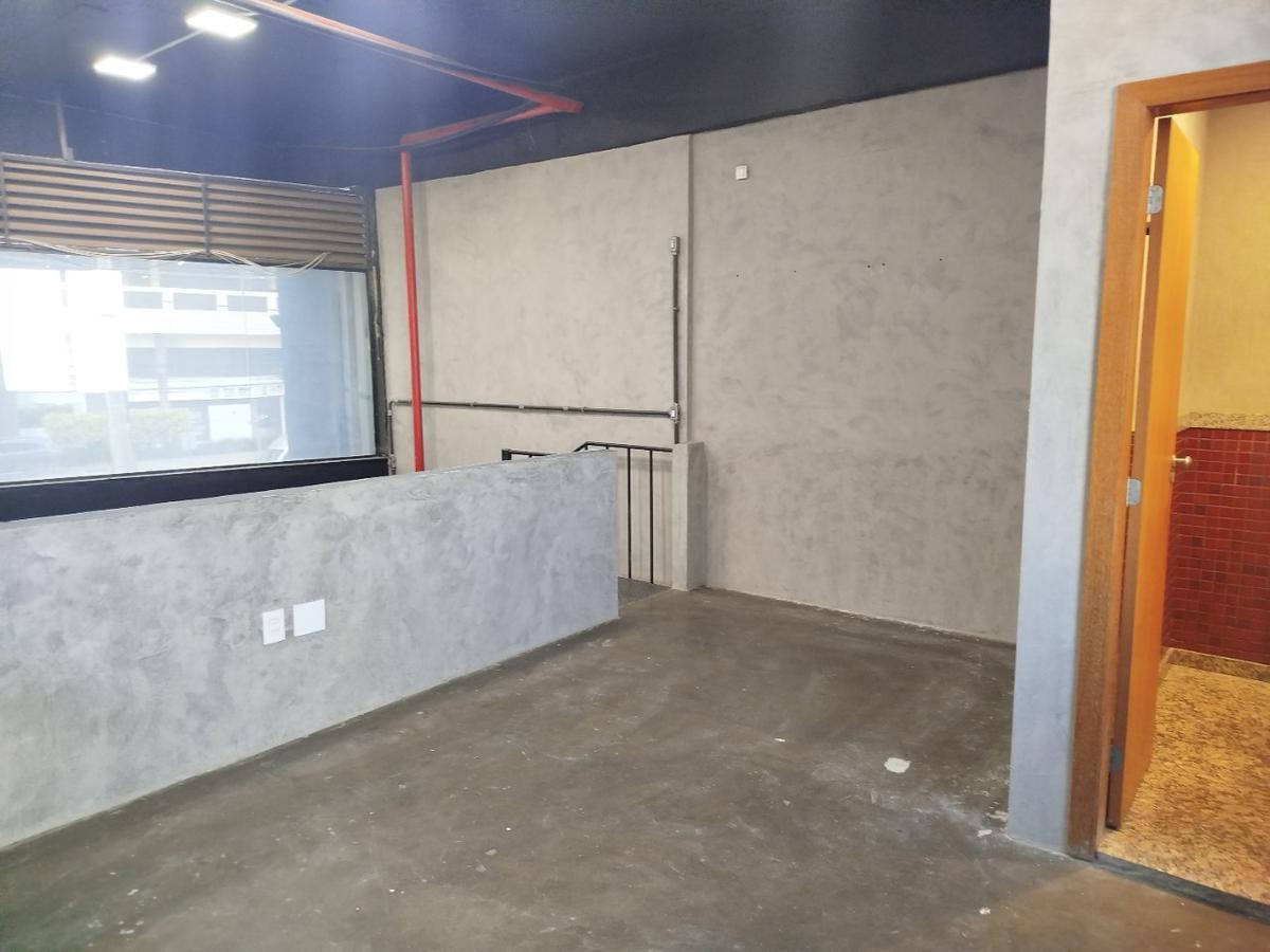Andar, Vila da Serra, 0 Quarto, 1 Vaga