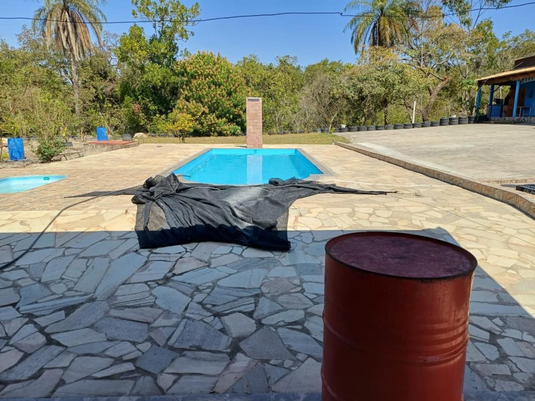 Fazenda, Tropeiros, 8 Quartos, 10 Vagas, 1 Suíte
