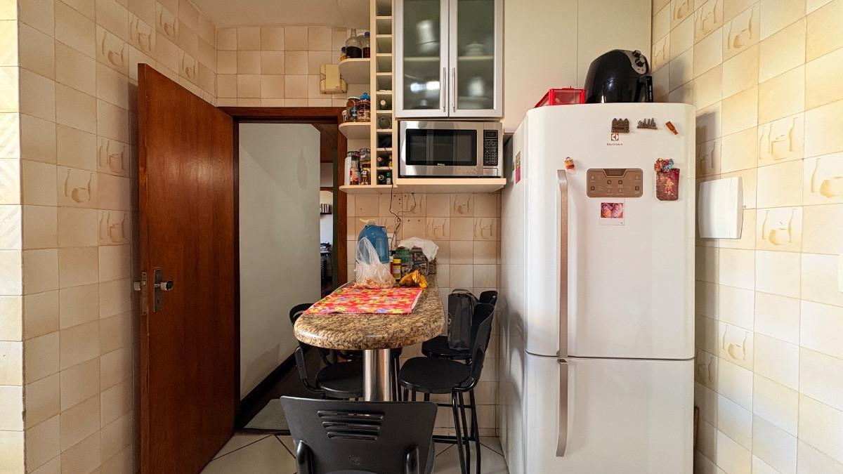Apartamento, Colégio Batista, 3 Quartos, 1 Vaga, 1 Suíte