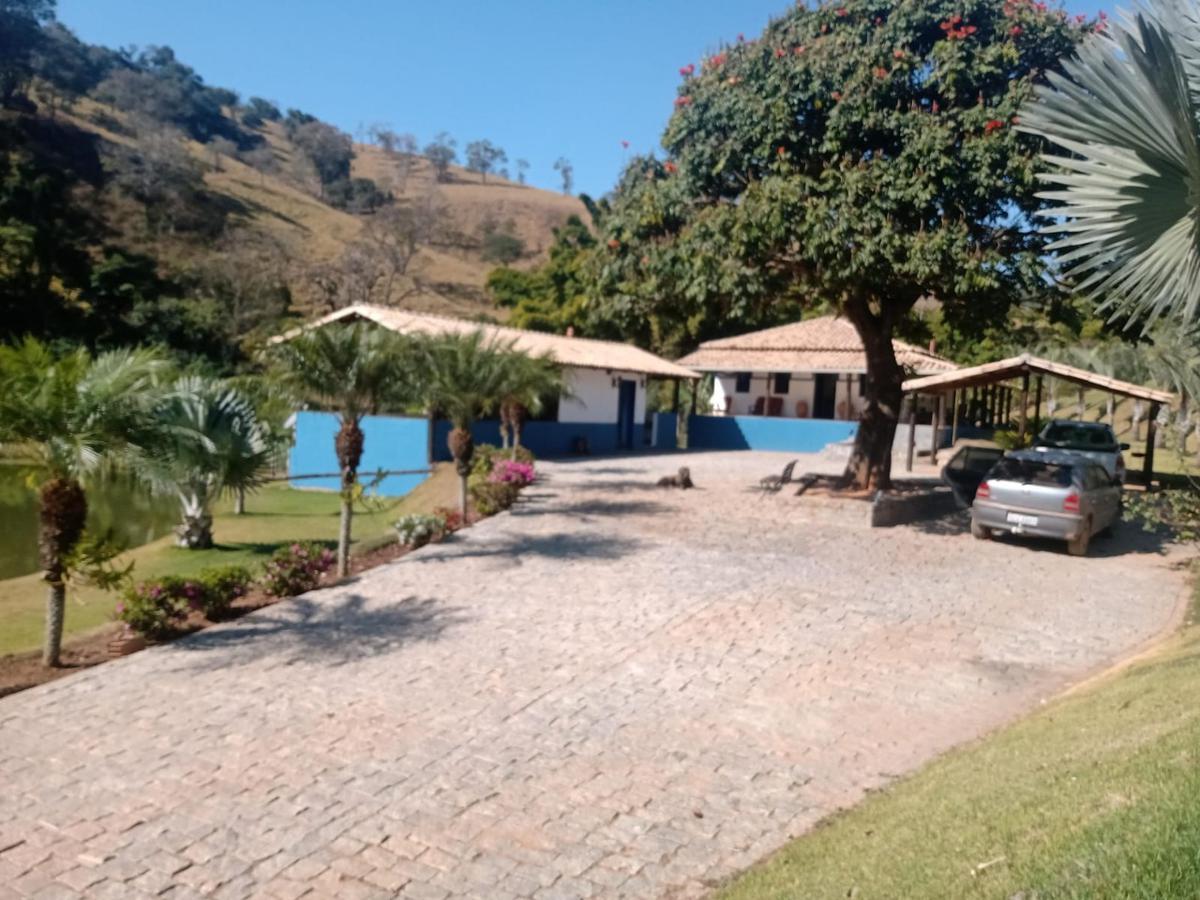 Fazenda, Centro, 3 Quartos, 0 Vaga, 2 Suítes
