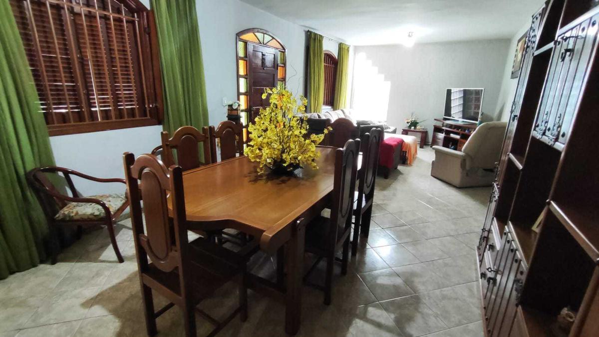 Casa, Pedra Azul, 4 Quartos, 3 Vagas, 1 Suíte