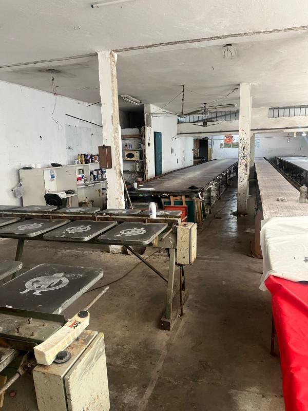 Casa, Eldorado, 3 Quartos, 6 Vagas, 1 Suíte