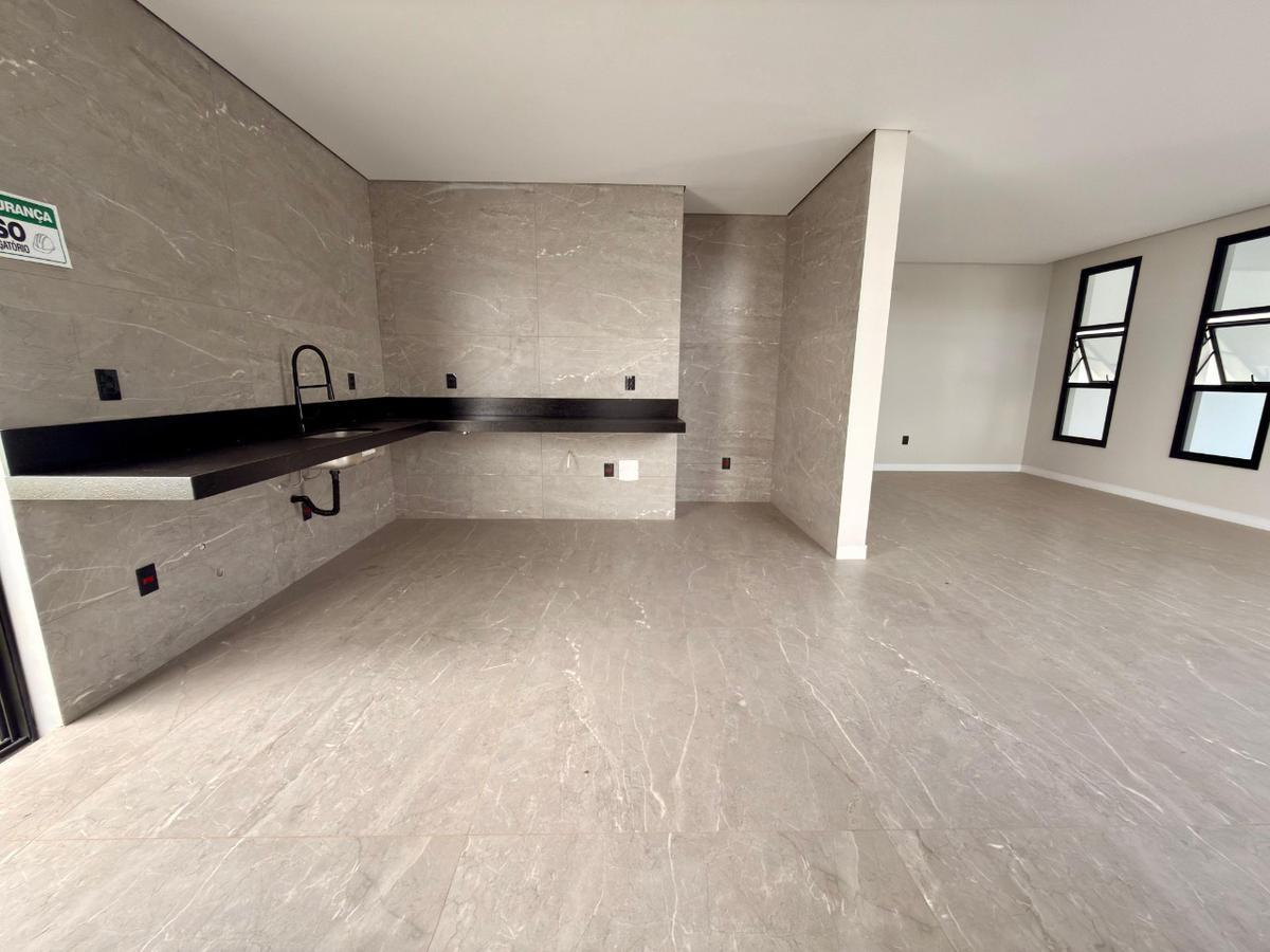 Casa, Garças, 4 Quartos, 3 Vagas, 2 Suítes