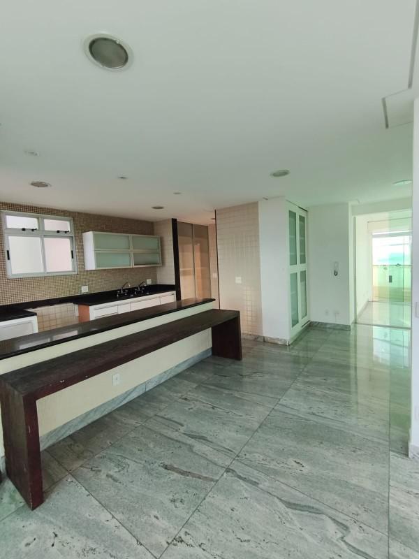 Cobertura, Ouro Preto, 4 Quartos, 3 Vagas, 3 Suítes