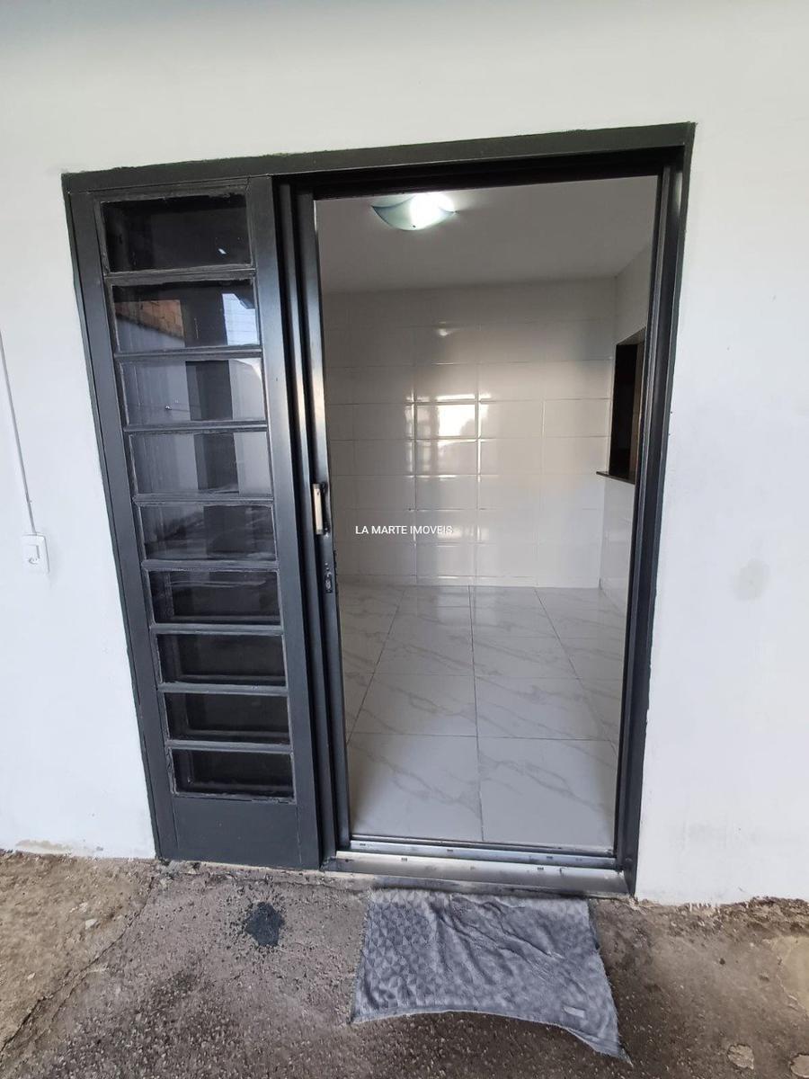 Casa, Oitis, 3 Quartos, 5 Vagas, 1 Suíte