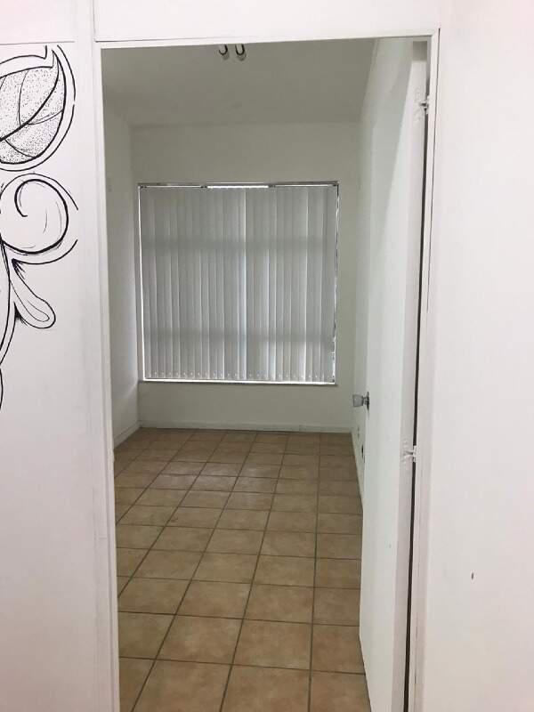 Sala, Gutierrez, 1 Vaga