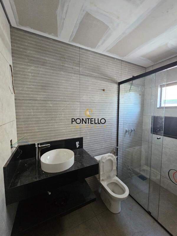 Casa, Jardim Europa, 4 Quartos, 3 Vagas, 1 Suíte