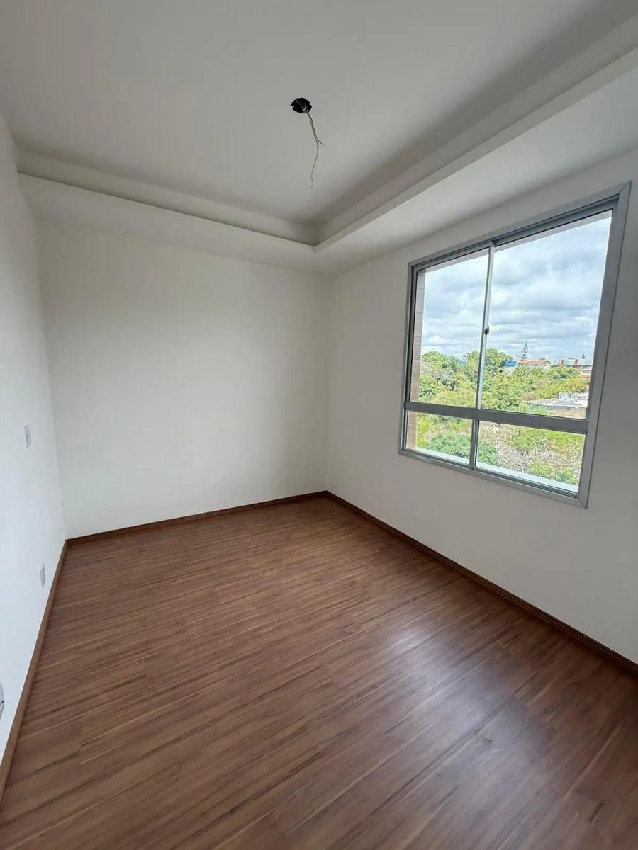 Cobertura, Santa Rosa, 3 Quartos, 2 Vagas, 1 Suíte