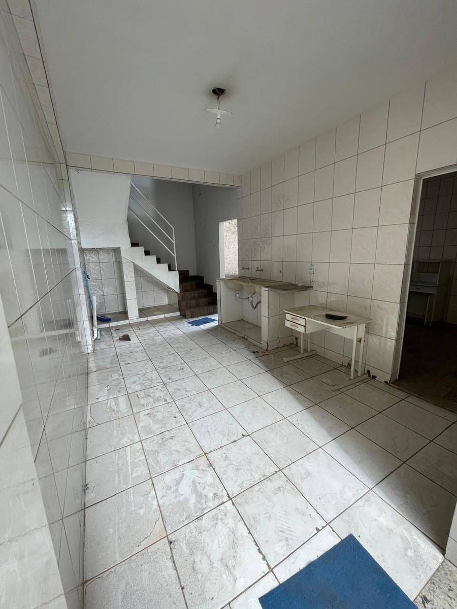 Casa, Eldorado, 4 Quartos, 1 Vaga, 1 Suíte