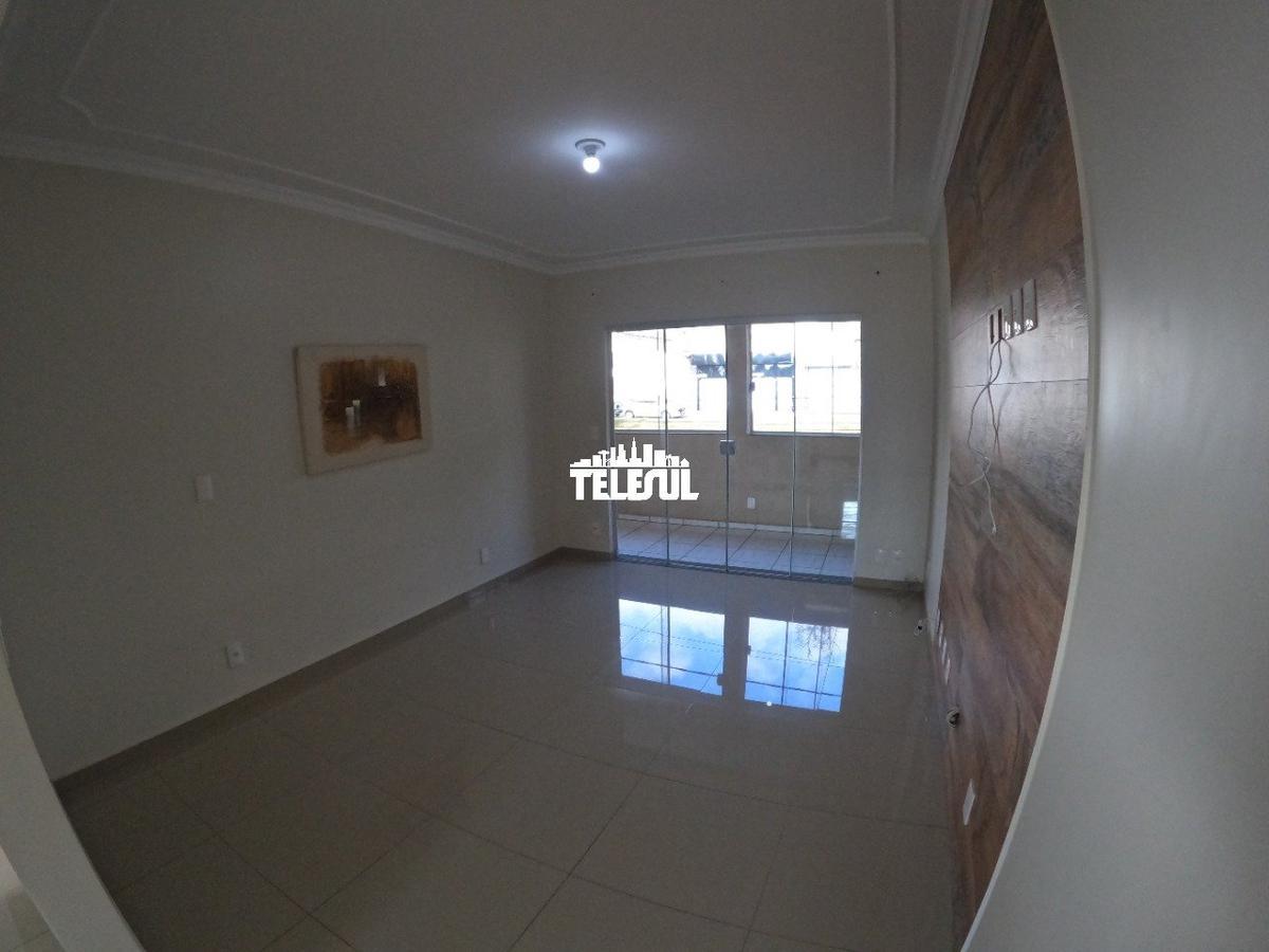 Apartamento, Centro, 2 Quartos, 1 Vaga