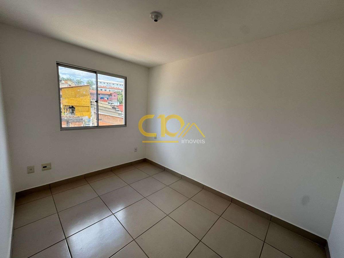 Cobertura, Concórdia, 2 Quartos, 2 Vagas, 1 Suíte