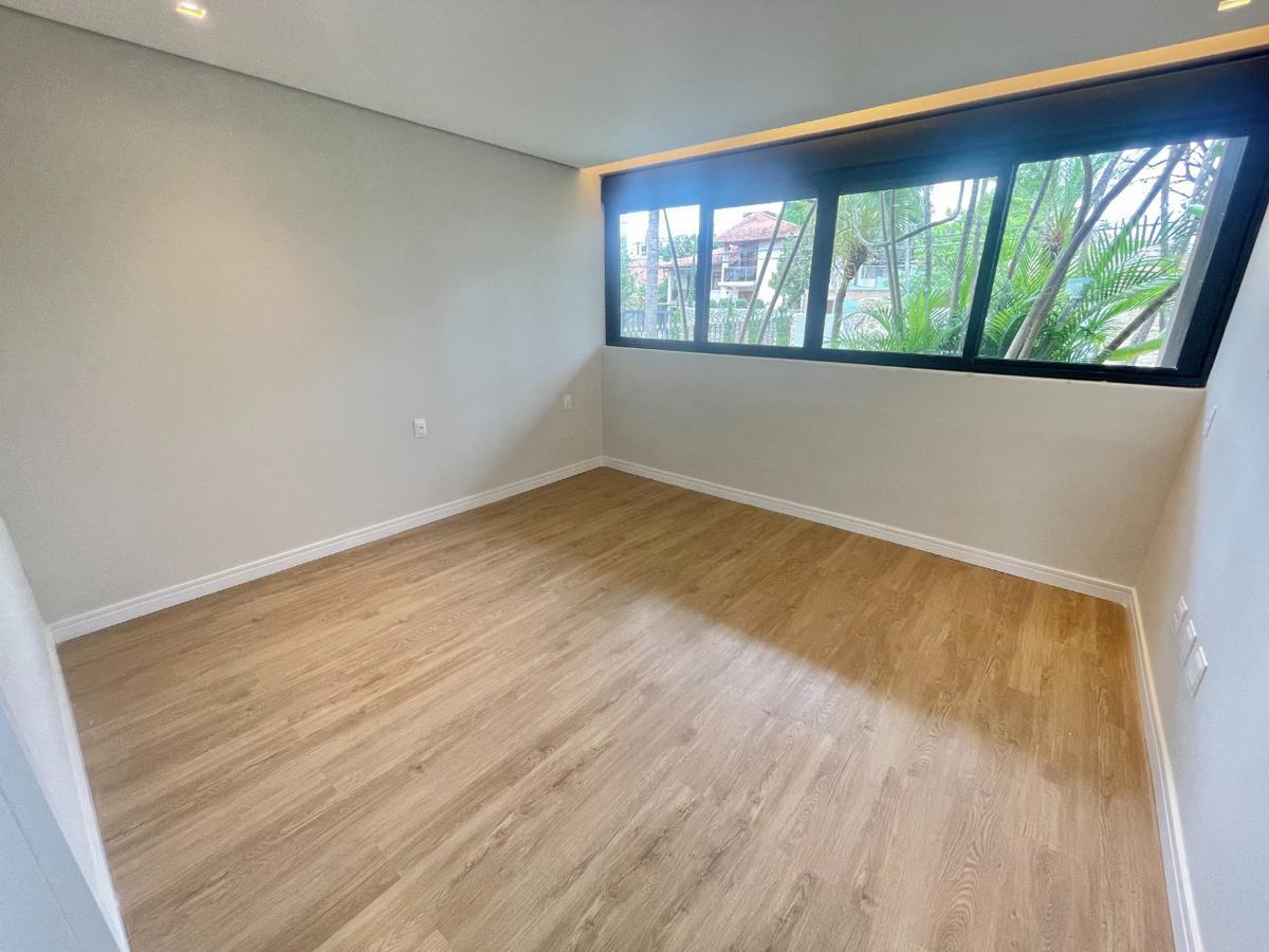 Casa, Bandeirantes (pampulha), 4 Quartos, 10 Vagas, 4 Suítes