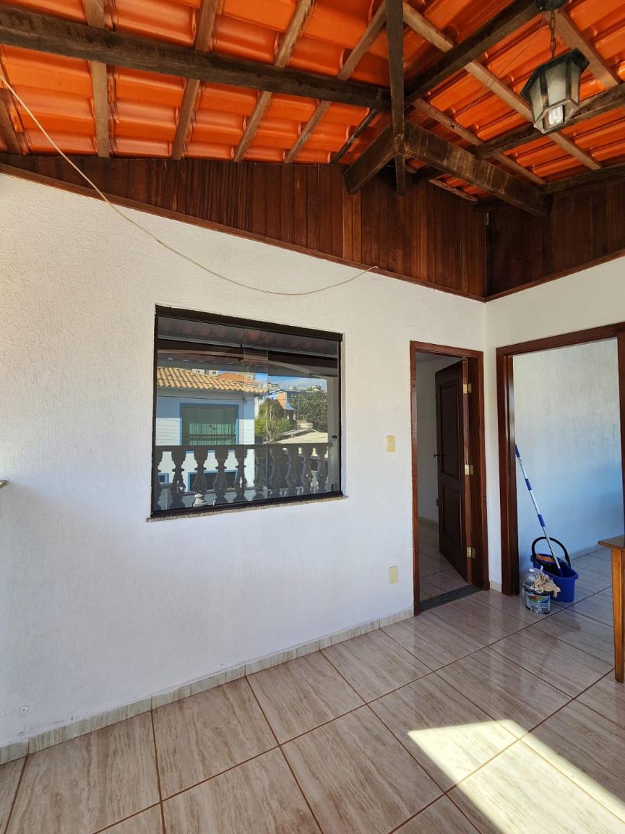 Casa, Centro, 3 Quartos, 0 Vaga