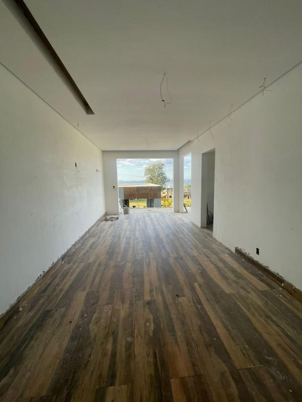 Casa, Serra dos Bandeirantes, 3 Quartos, 4 Vagas, 2 Suítes