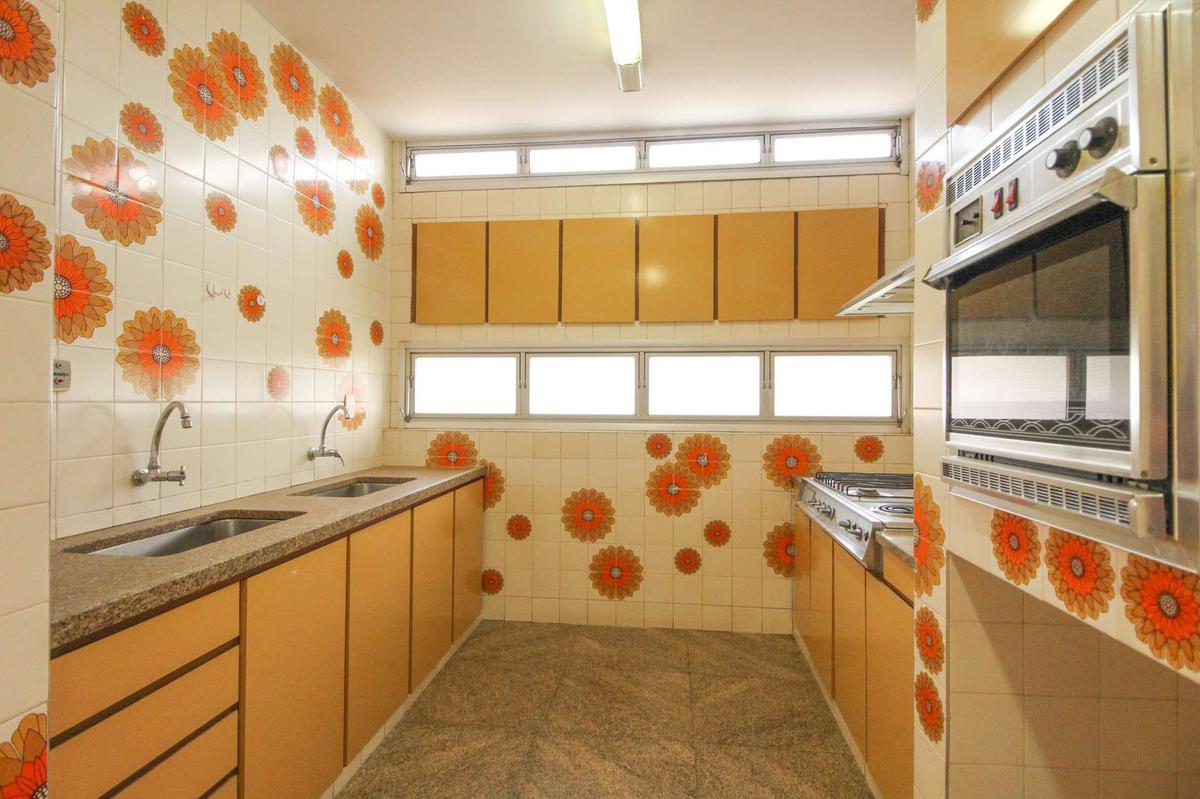 Apartamento, Anchieta, 4 Quartos, 2 Vagas, 1 Suíte