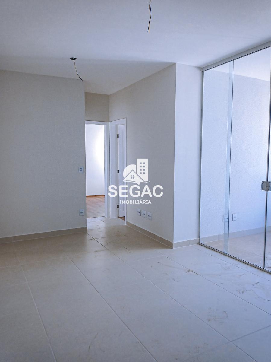 Apartamento, João Pinheiro, 3 Quartos, 2 Vagas, 1 Suíte