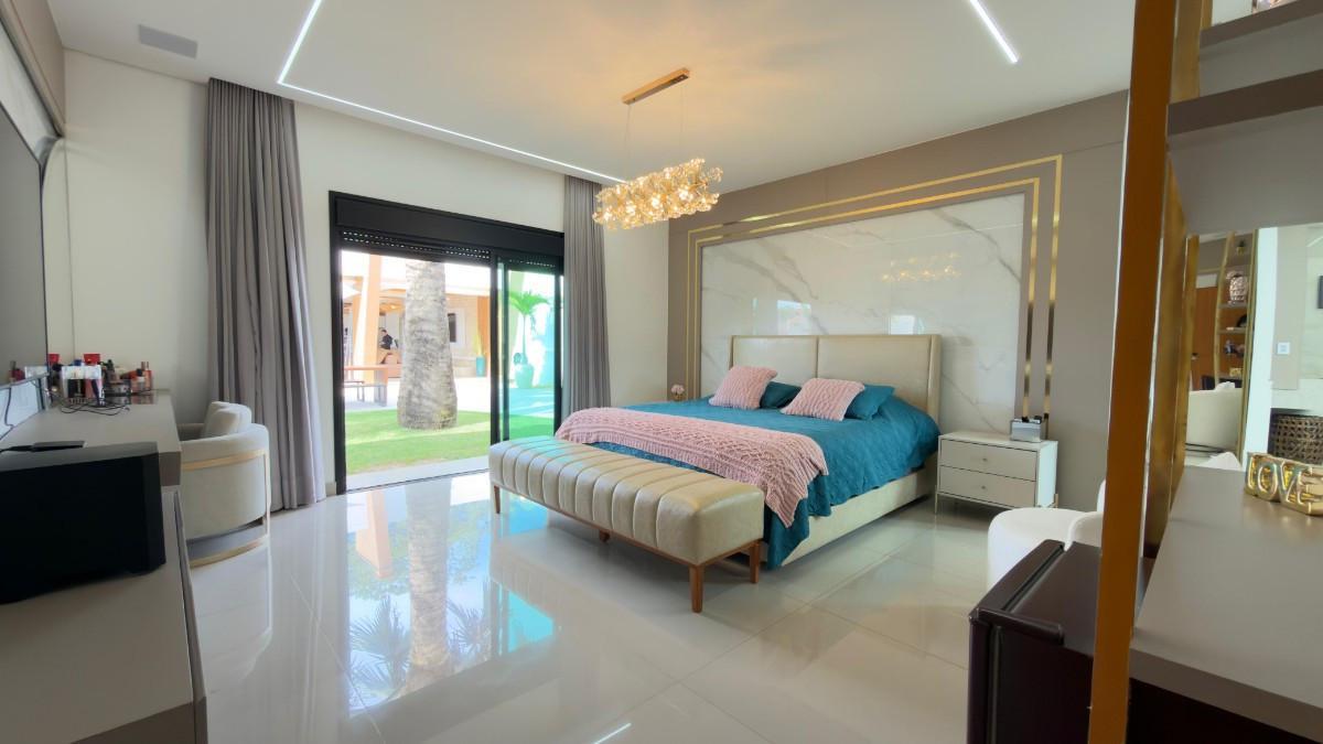 Casa, São Luiz (pampulha), 4 Quartos, 16 Vagas, 2 Suítes