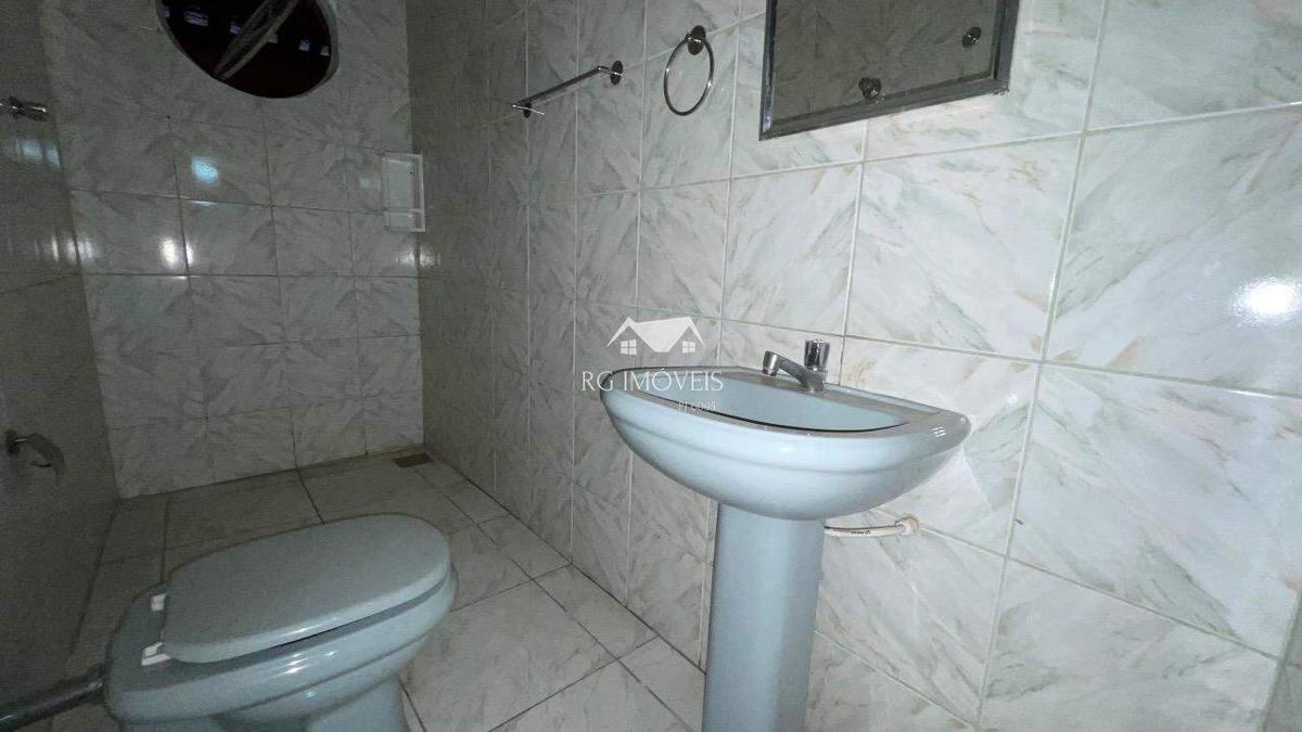 Casa, Petrópolis (barreiro), 3 Quartos, 3 Vagas, 1 Suíte