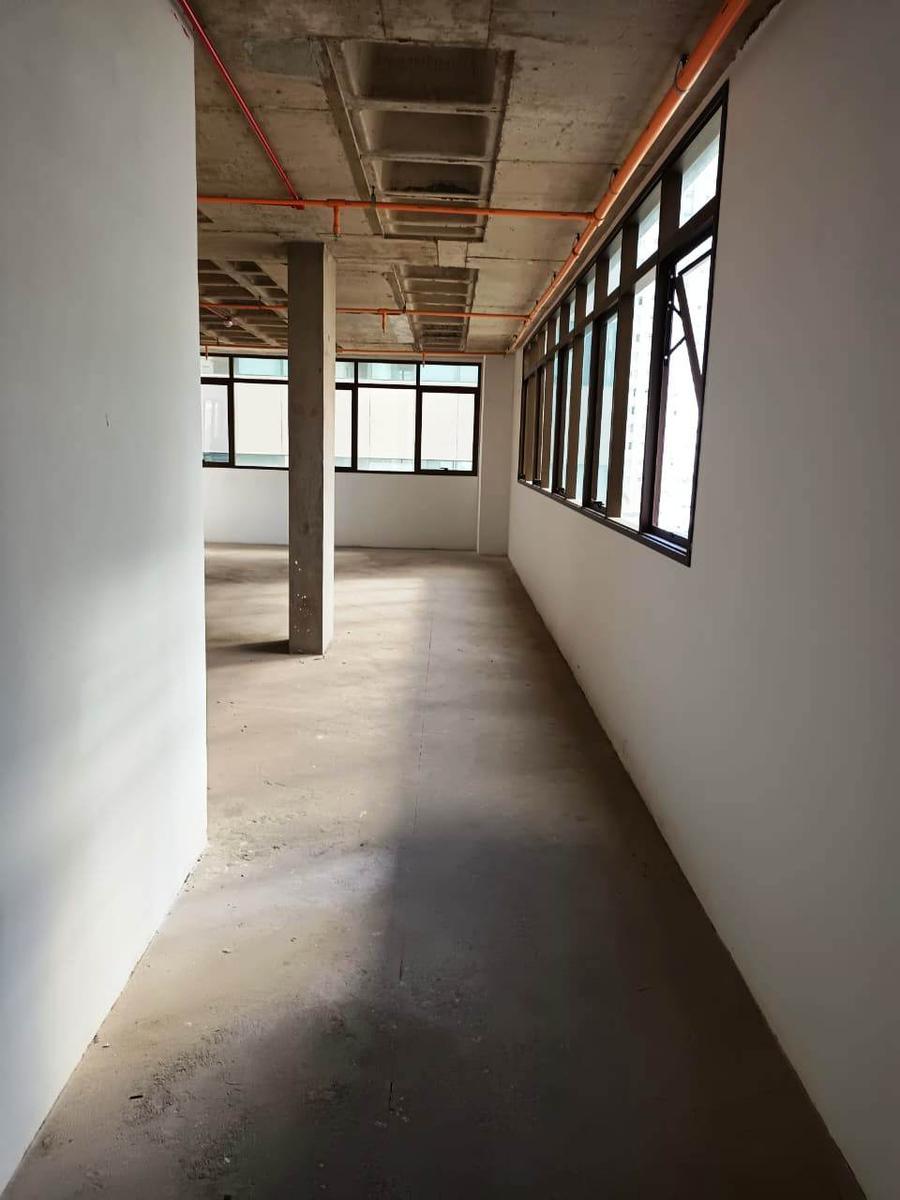 Sala, Savassi, 0 Quarto, 8 Vagas