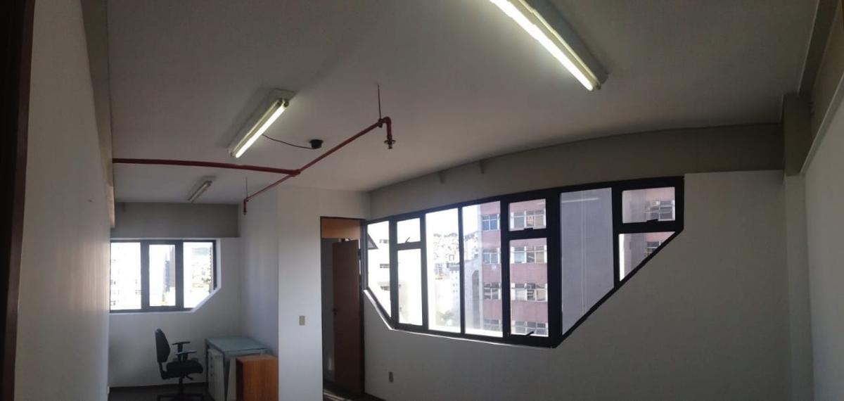 Sala, Santa Efigênia