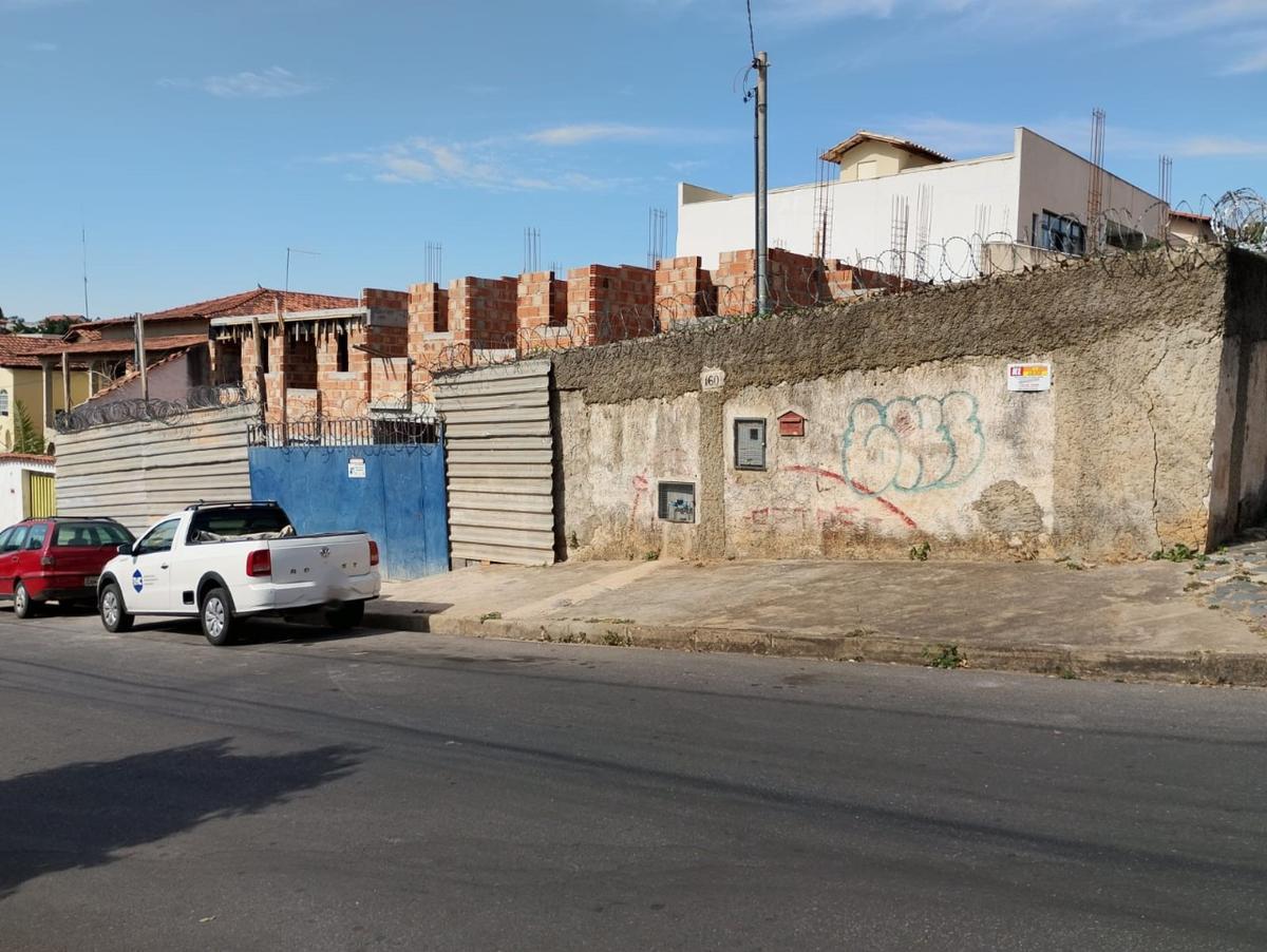 Casa, Santa Amélia, 3 Quartos, 2 Vagas, 1 Suíte