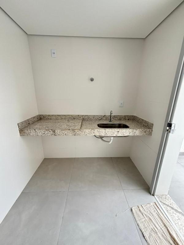 Casa, Jardim Leblon, 2 Quartos, 2 Vagas