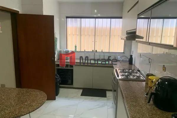 Casa, Castelo, 3 Quartos, 3 Vagas, 2 Suítes